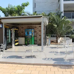בדוק זמינות